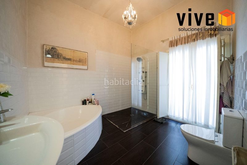 Foto 200ab88d-5f6a-4f74-8617-a33a5c9ada66. Casa amb calefacció piscina a San Vicente Sevilla