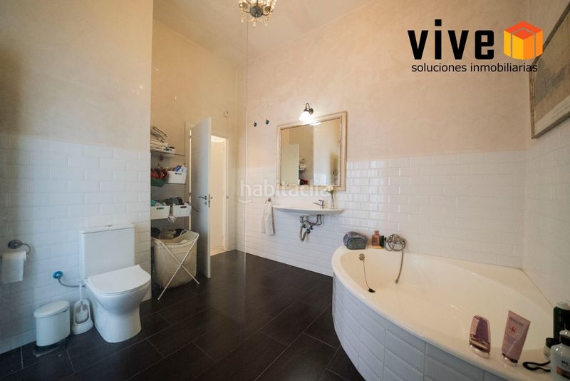 Foto 53f9112f-5762-45e3-8cf0-b119b1a48a0b. Casa amb calefacció piscina a San Vicente Sevilla