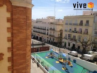 Appartamento in Centro Histórico. Vivienda de 3 dormitorios con garaje en pleno centro histórico d