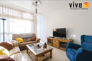 Etagenwohnung in Centro Histórico. Vivienda de 3 dormitorios con garaje en pleno centro histórico d