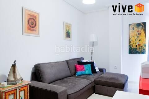 Foto 4f6e7904-a8ef-4ca9-b8a0-cc988d376f26. Pis amb calefacció a Centro Histórico Cádiz