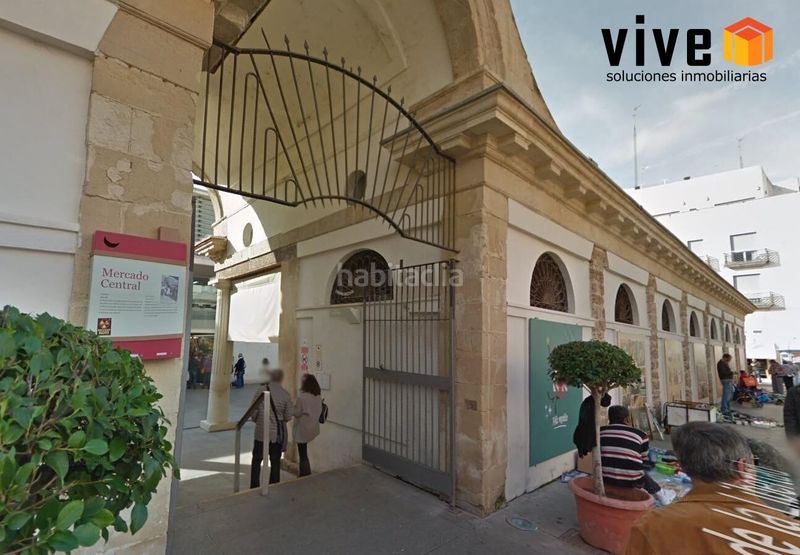 Foto 94c17d61-dbab-476b-bc92-17e14811d0b1. Pis amb aparcament a Centro Histórico Cádiz