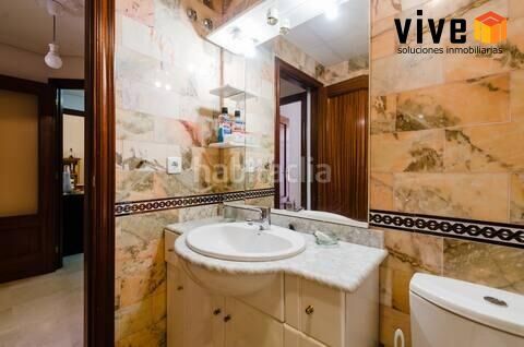 Foto ff4d3954-2a27-4124-9703-665b9460dea1. Pis amb aparcament a Centro Histórico Cádiz