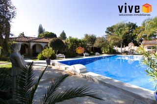 Chalet in Loreto. Inmueble exclusivo situado en espartinas, municipio sevillano si