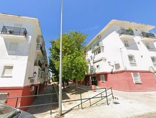 Pis  Rio duero. Piso ocupado a la venta en utrera