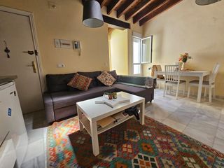 Rent Penthouse  Calle san jorge. Bonito ático en calle san jorge  triana  sevilla..!!