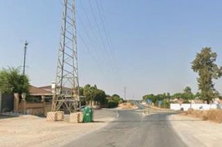 Casa  Corzo (el). Casa independiente ocupada a la venta en carmona