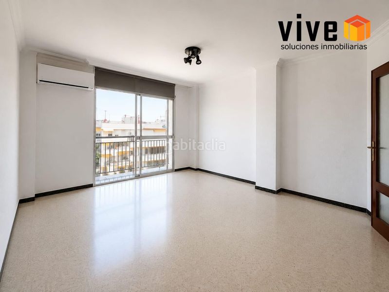 Foto a0cad943-2030-4d5d-905c-e16df105365c. Pis a Villegas Sevilla