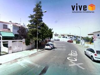 Reihenhaus in Cavaleri. Casa adosada para reformar en cavaleri  mairena del aljarafe  se