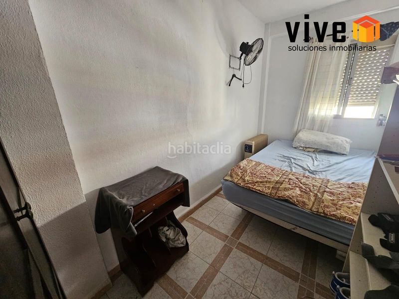 Foto aebeda74-729a-4bbc-a26c-a2242f82e94e. Pis amb calefacció a El Torrejón - El Cerezo Sevilla