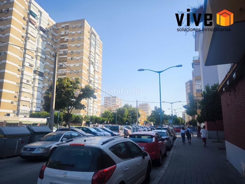 Foto c564f821-150c-4436-8c48-e7a7f8235ac8. Pis amb calefacció a El Torrejón - El Cerezo Sevilla