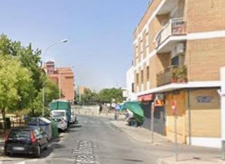 Casa a schiera in Palmete. Adosada ocupada a la venta en palmete