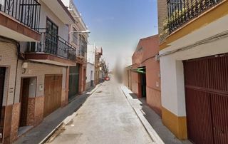 Casa adossada  Calle la rinconada. Adosado ocupado a la venta en torreblanca  sevilla