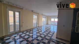Flat in Calle Rafael Salas González