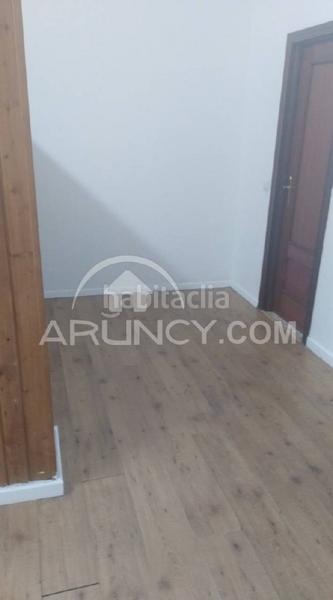 Foto b1b2a29d-4bf4-4698-9e5b-6b006b50dd4f. Lloguer local comercial a Torre Cruz - Los Molinos Utrera