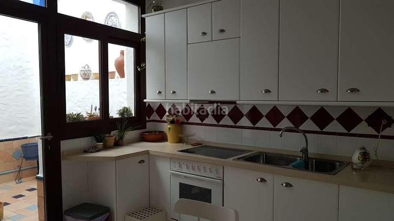 Foto 5c6eddb1-1d47-48c9-8cb9-ff5f18700b84. Chalet casa o chalet independiente en venta en pleno Centro en Utrera