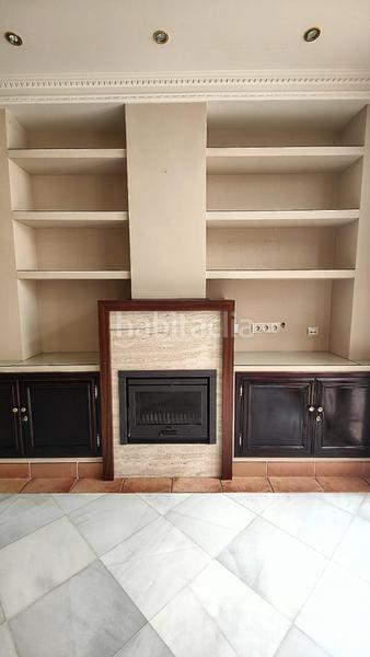 Foto 859c4a17-4817-46d0-aa8b-bbd293497939. Chalet casa o chalet independiente en venta en pleno Centro en Utrera