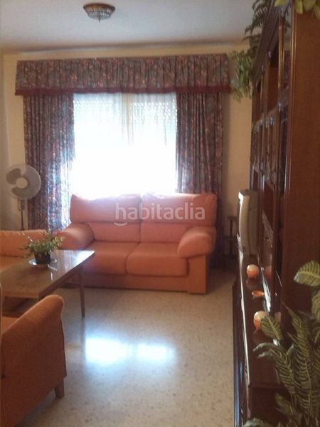 Foto 9cd35232-57a1-452c-9166-5f3a4e439916. Lloguer pis amb aparcament a Salesianos Utrera
