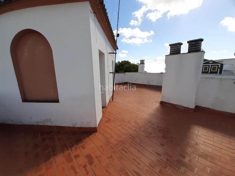 Foto 29c07395-f838-40d3-876d-f5e280990d08. House with parking in Estación - La Fontanilla - El Tinte Utrera