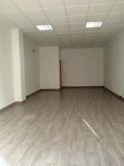 Local Comercial a Torre Cruz - Los Molinos. Oportunidad única de inversión!