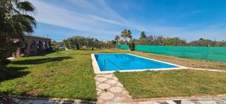 Casa en Molares (Los). Chalet con piscina