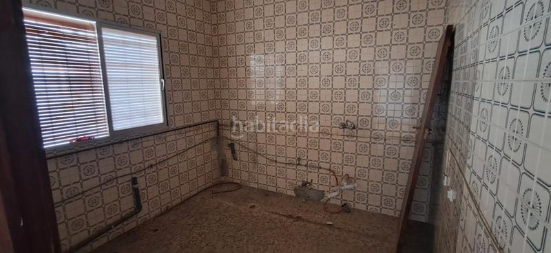 Foto e1cc35e2-0bf6-4e4f-a433-4eb8d1c9d924. Casa  con patio en Las Torres - Constelaciones Utrera