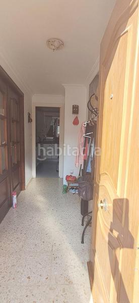 Foto 93672370-0df1-41f5-b23d-a022f9817bd7. Reihenhaus mit parking pool in Salesianos Utrera