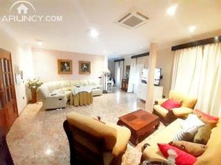 Maison à Salesianos. Oportunidad única en zona privilegiada! gran casa con local come