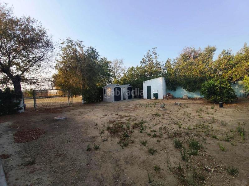 Foto a97a4de6-2743-4f44-9e99-16fb2103340f. Chalet en exclusiva chalet urbano en zona residencial dos casas en una con impresionante piscina privada! en Utrera