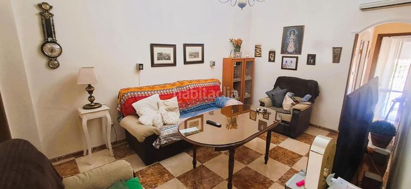 Foto e74c3d70-fdeb-4493-bf48-23e8f93d8510. Piso  en Salesianos Utrera