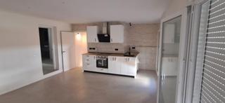 Pis en Salesianos. Piso independiente