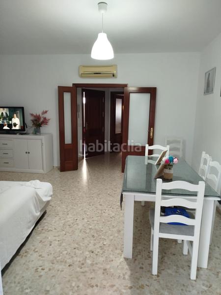 Foto d4527fcd-72a7-49fc-80ff-5e42a1558476. Casa amb aparcament a Molares (Los)