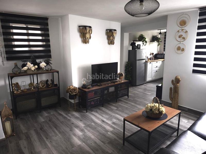 Foto 956dd0d7-cfc3-48b9-a980-0b742d2a7bfd. Pis a Salesianos Utrera