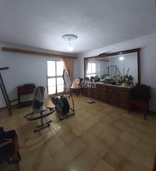 Foto 63623ec3-33b3-4d91-a5b7-f7a97482c210. Casa amb aparcament a Centro Utrera