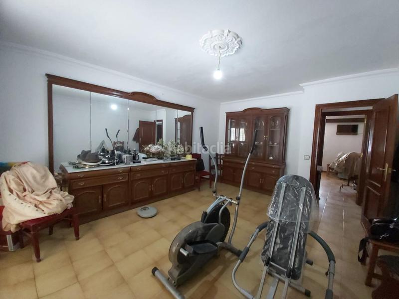 Foto 9c3cfefc-8888-4b76-96b7-dac2557459ca. Casa amb aparcament a Centro Utrera