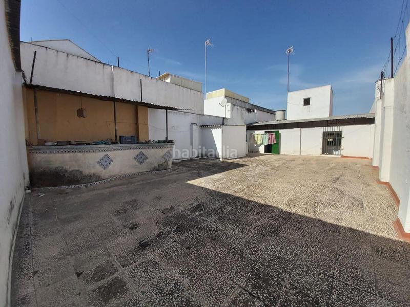Foto d6d812f9-99f6-49b7-9344-ccb67ee01e3d. Casa amb aparcament a Centro Utrera