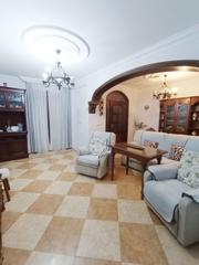 Casa a Torre Cruz - Los Molinos. Vive en el corazón de la ciudad con la tranquilidad que te merec