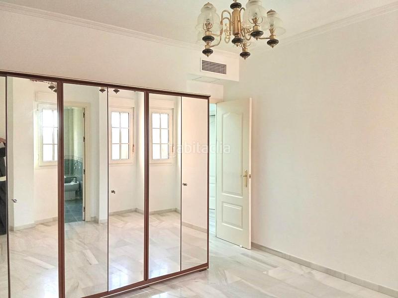 Foto 6f6ea984-01a6-4d31-a154-09ea53dafc39. Casa con parcheggio in Consolación Utrera