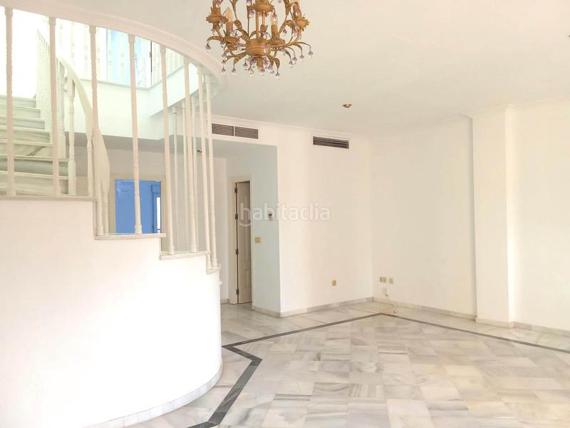 Foto 8889f16e-5473-4fd1-a4a0-816129599835. Casa con parcheggio in Consolación Utrera