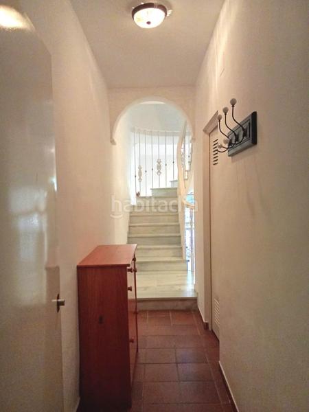 Foto a63dbee4-ea0d-4bb5-9726-9f9dbd93deb3. Casa con parcheggio in Consolación Utrera