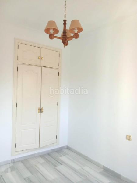 Foto da05e5ee-41e7-4dce-9b1c-a5c4fa94a1c3. Casa con parcheggio in Consolación Utrera