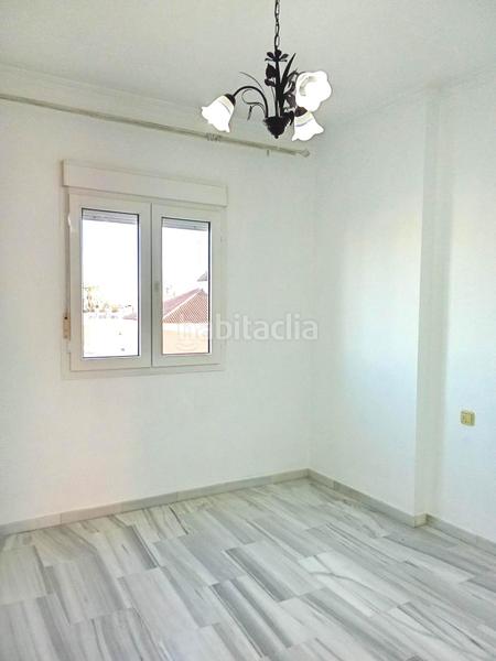 Foto e0b7129d-dbbb-4829-b639-dfc979aa3e9c. Casa con parcheggio in Consolación Utrera