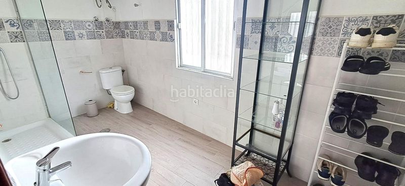 Foto bebc6c90-9a62-49d1-8875-17d88d22fe8e. Pis amb aparcament a Centro Utrera