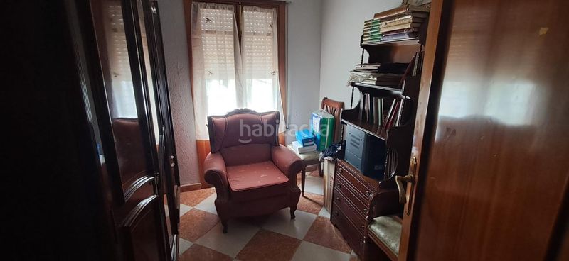Foto ceca0fcb-78f9-4587-87b0-6f19e14fcf35. Pis amb aparcament a Centro Utrera