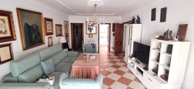 Foto e298eb3d-dde0-4436-8349-b3b51a28bf5b. Pis amb aparcament a Centro Utrera