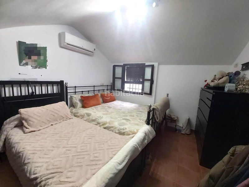 Foto 276998ec-2616-4091-844e-f93126e78800. Casa amb calefacció a Salesianos Utrera