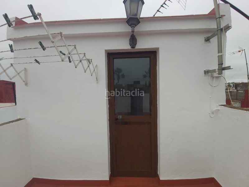 Foto e00b3f7e-a73c-4548-914d-374677c0e59b. Casa amb calefacció a Salesianos Utrera