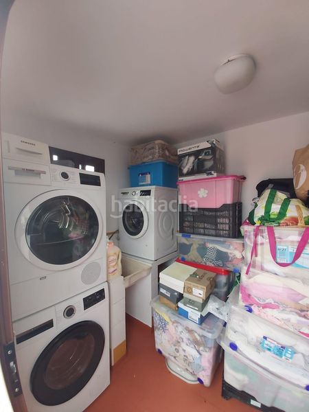 Foto ff5f3cf8-725a-47f1-9729-7da976ef92b3. Casa amb calefacció a Salesianos Utrera