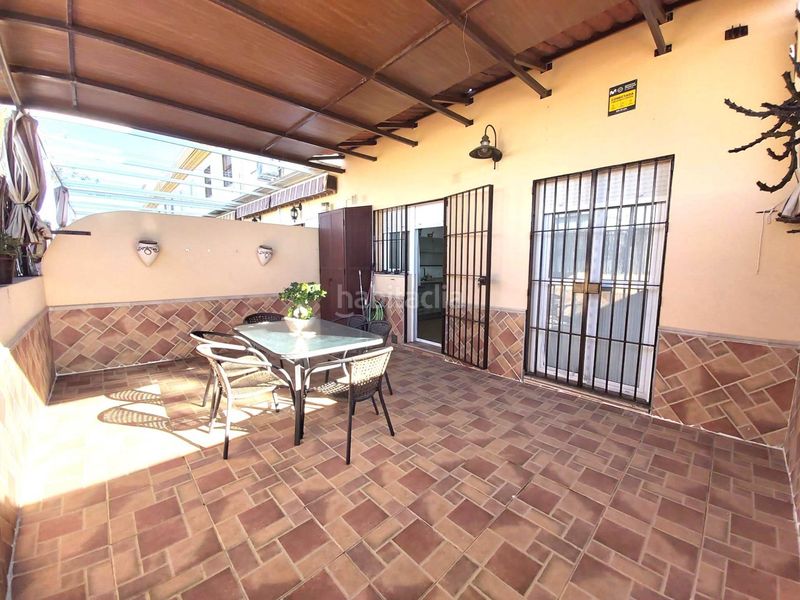 Foto 24019ccb-5a32-4ae6-bfdd-6f99e84629e4. Casa amb calefacció aparcament piscina a Torre Cruz - Los Molinos Utrera