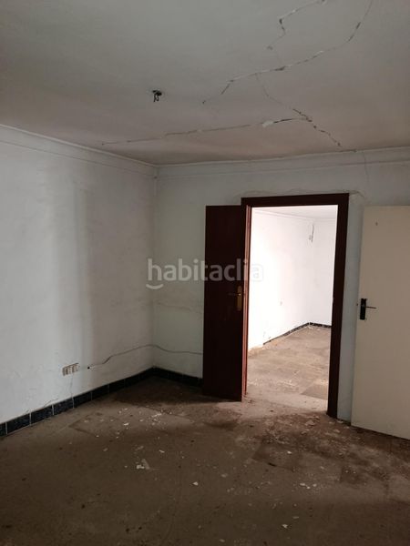 Foto 4c133fff-8e7e-4ff6-9605-bc0f1e1b4df7. Casa a Centro Utrera